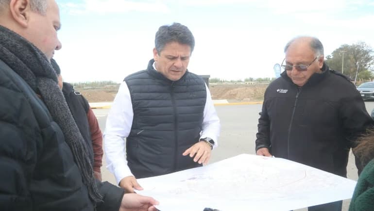 Neuquén avanza con nuevas obras de pavimentación y servicios para integrar Cuenca XVI y el noroeste de la ciudad