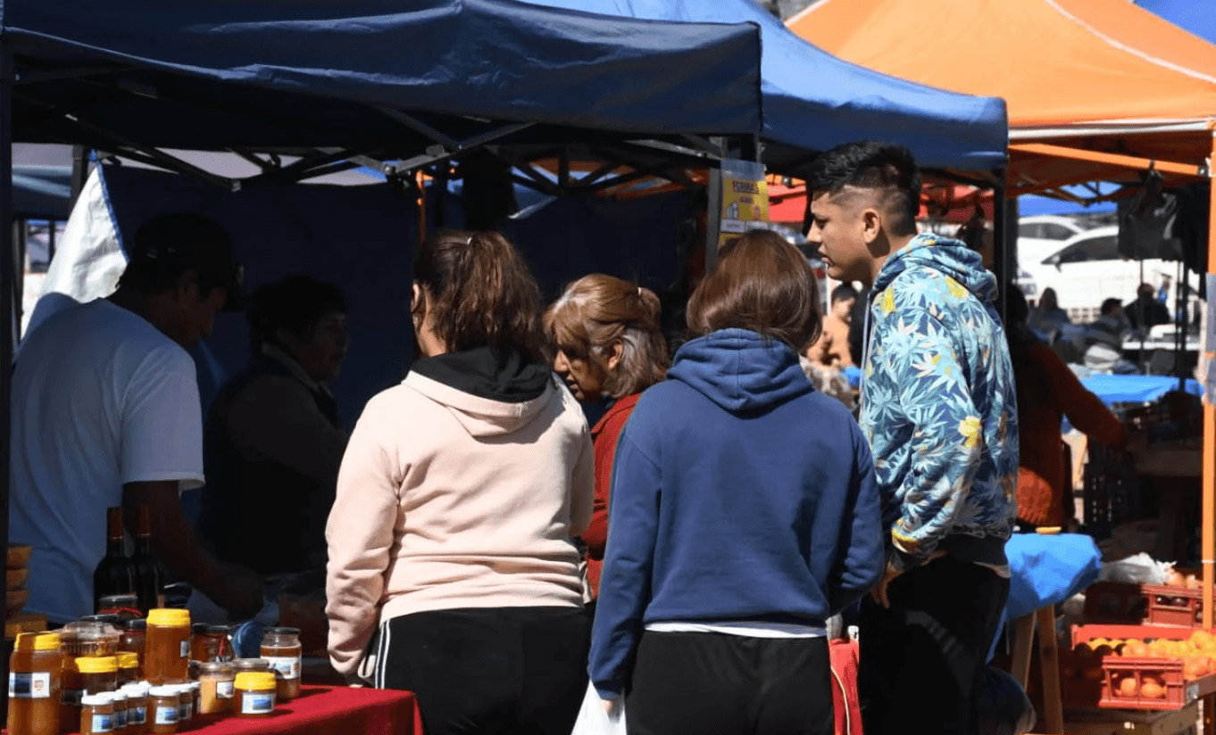 Mercado en tu Barrio llega a Ciudad del Milagro con alimentos hasta 30% más baratos y trámites municipales