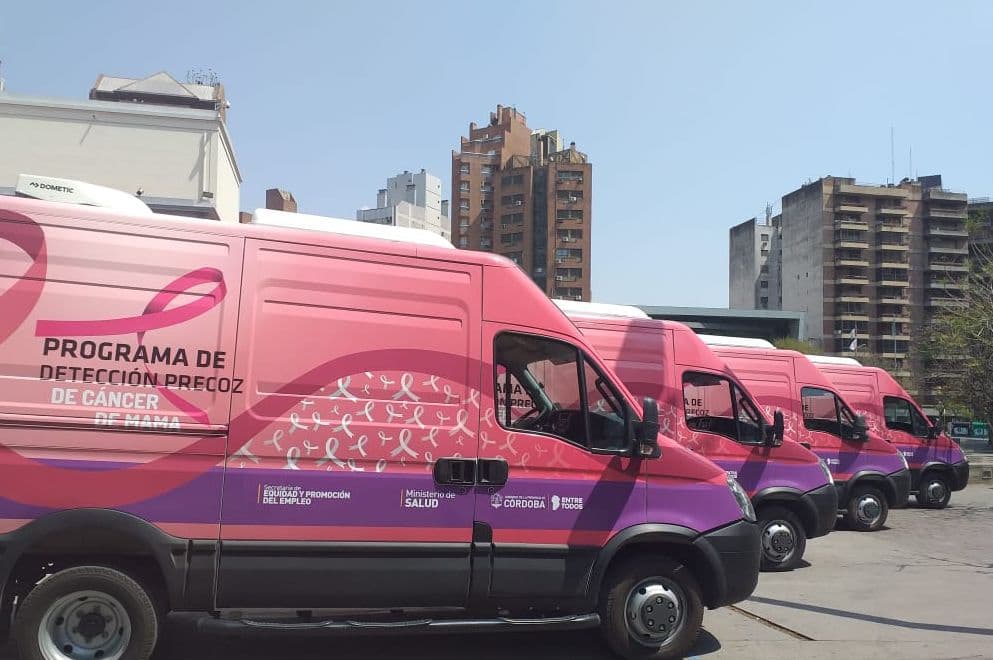 Córdoba Rosa llevará controles y mamografías gratuitas a Plaza San Martín durante seis días