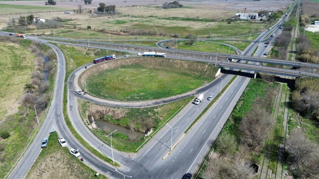Santa Fe avanza con obras de reparación en rutas estratégicas del sur provincial